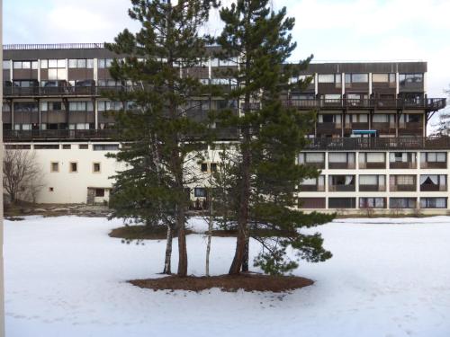 MONOÏKOS 240