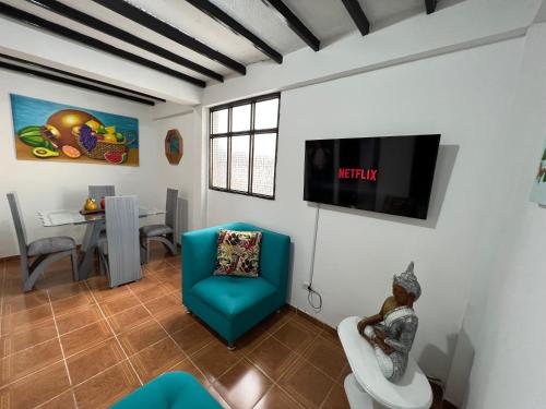 Ruang duduk di APARTAMENTO CON VISTA A LAS MONTAÑAS CAPACIDAD 6 PERSONAS SECTOR VILLAMARIA