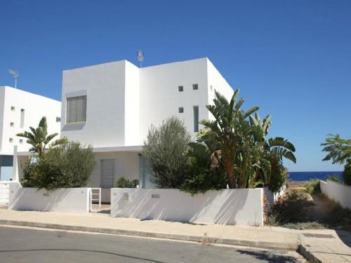 Protaras Seafront Villa Melissa