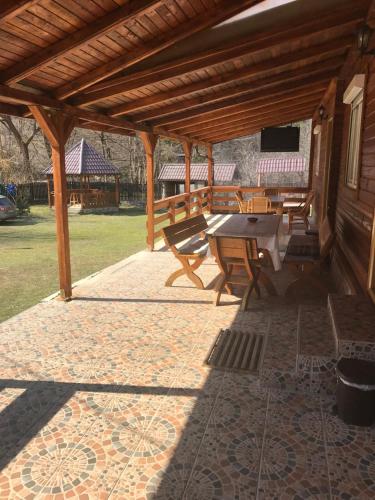 Pensiunea Valea Tonii – Photos 3