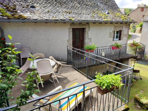 Maison spacieuse à Florentin-la-Capelle avec jardin 70 m²