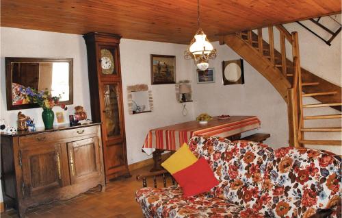Posezení v ubytování 2 Bedroom Awesome Home In Garlan