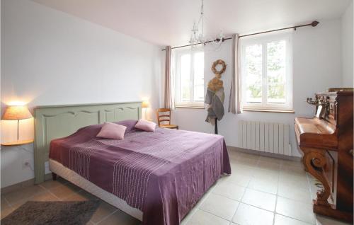 Krevet ili kreveti u jedinici u okviru objekta Stunning Home In Fontaine Le Dun With 3 Bedrooms And Wifi