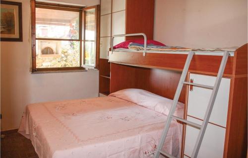 San Michele tesisinde bir ranza yatağı veya ranza yatakları