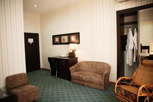 Χώρος καθιστικού στο Austin Hotel Baku