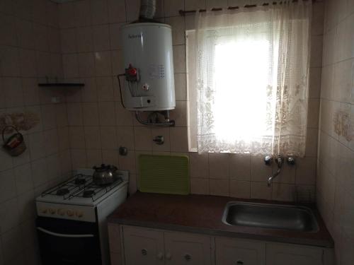 Köök või kööginurk majutusasutuses Amplia casa con fondo y estacionamiento a metros del mar