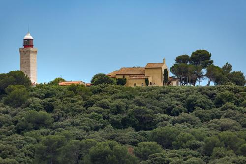Cap d Antibes, Salis beach , 2 bedrooms , free parking