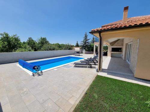 Bazén v ubytování Villa Oasis - pool villa in heart of Istria nebo v jeho okolí