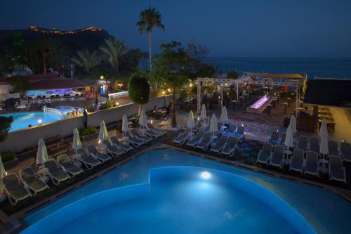 Gallery image of Xperia Saray Beach Hotel in Alanya