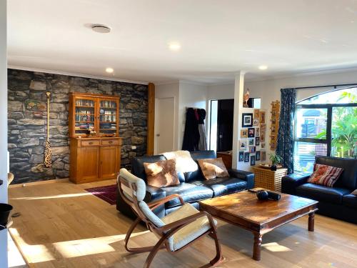 Φωτογραφία από το άλμπουμ του Palm Garden Beach House σε Papamoa