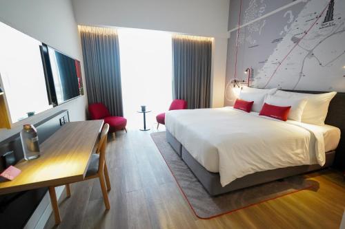IntercityHotel Dubai Jaddaf Waterfront Image
