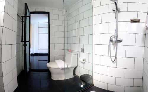 Koupelna v ubytování Asa Hotel