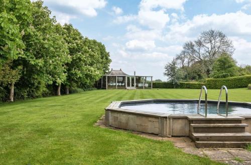Cotswold Farm- Idyllic location – Photos 3