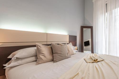 Agathae Luxury Apartament with Garden