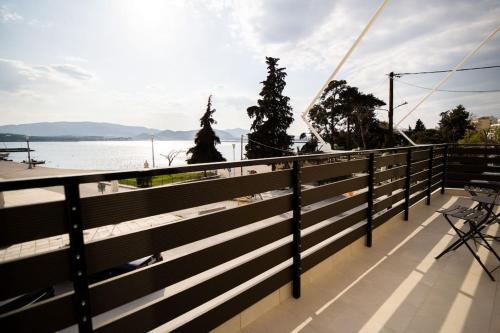 Gallery image of La Casa New Central Coastal Apartment & Jacuzzi in Volos