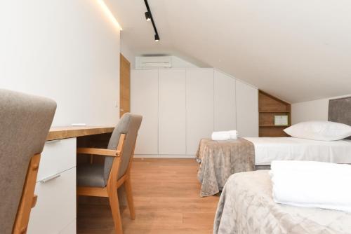 Maritimo Apartment