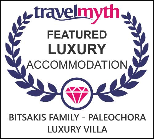 un logo pour le festival de la fenway propose un hébergement de luxe dans l'établissement Bitsakis Family II - Paleochora Luxury House, à Paleóchora
