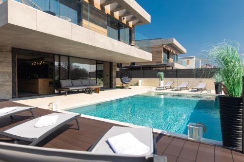 Luxury villa Besca with sauna and jacuzzi