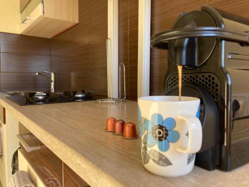 Παροχές για τσάι/καφέ στο Luminous Apartment in Jurmala