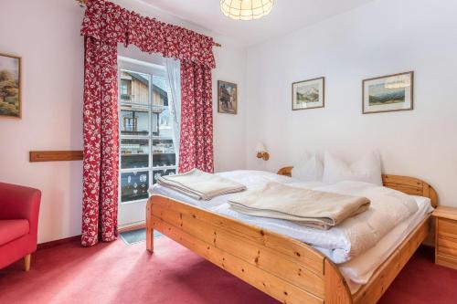 Postel nebo postele na pokoji v ubytování Voglsang - Haus Annamirl