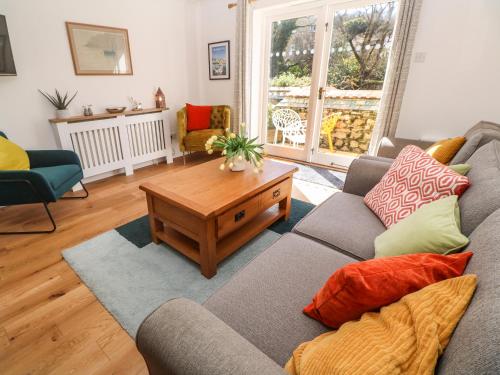 'Riverside' Summercourt – Photos 3