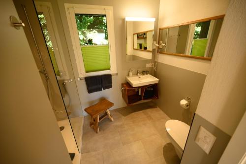 Koupelna v ubytování Ferienhaus Haus im Garten
