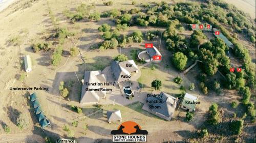 A bird's-eye view of Stone Hounds Lodge