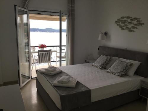 Fotografie z fotogalerie ubytování Corfu island apartment in KASSIOPI by seaside v destinaci Kassiopi