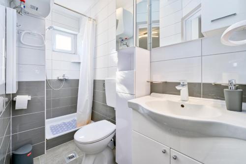 Apartman Franka / Novalja / Zrče