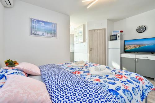 Apartman Franka / Novalja / Zrče
