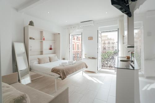 One&Lux El Salvador - Central Studio with a Stunning View