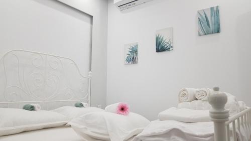 KONSTANTINOS'S LUXURY APARTMENT