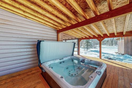 Bear Shed – Photos 3