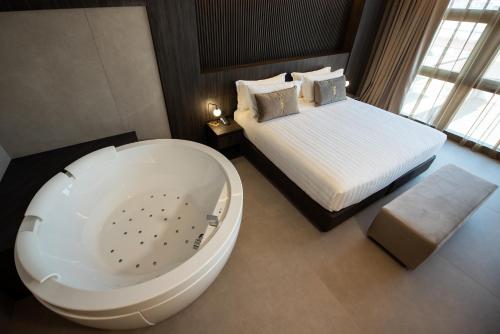 Gold Tower Lifestyle Hotel photo 103