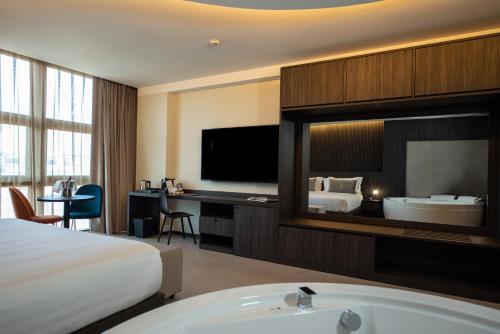 Gold Tower Lifestyle Hotel photo 101