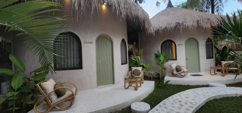 Jardín al aire libre en Tiu Oasis Lombok