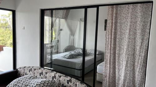 En eller flere senge i et værelse på Silverpark Resort C2-5-1 or C3-3A-2 walk up