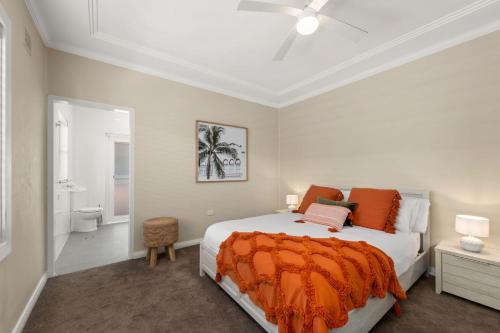 Postel nebo postele na pokoji v ubytování Moorooba Crescent 5 Nelson Bay