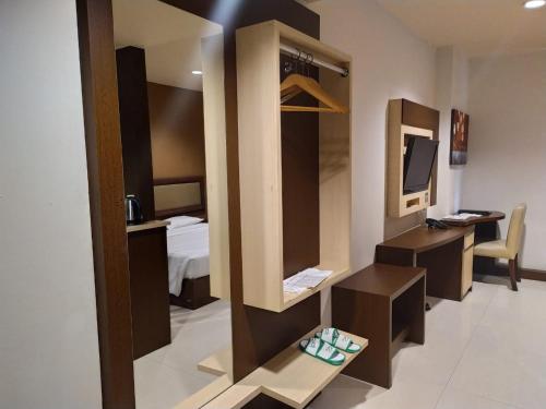 Gallery image of Hotel Olive in Tangerang