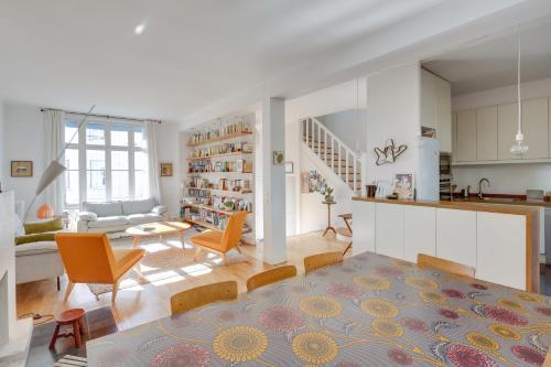 Comfortable house with terrace for 5 people by Wee