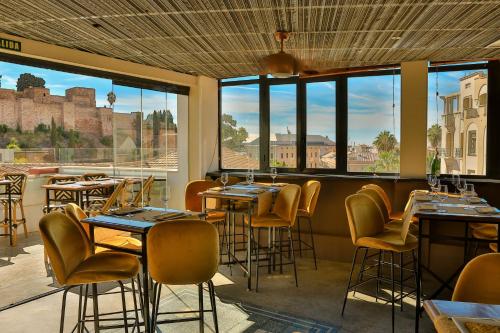 Alcazaba Premium Hotel