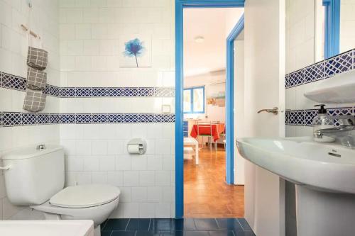 Un baño de Apartamentos Ciutadella