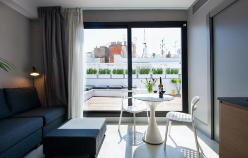 Ruang duduk di Kare No Apartments by Sitges Group