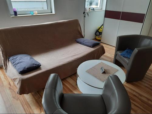 Seating area sa City Apartment Bremen - Ferienwohnung im Zentrum - WLAN kostenlos!