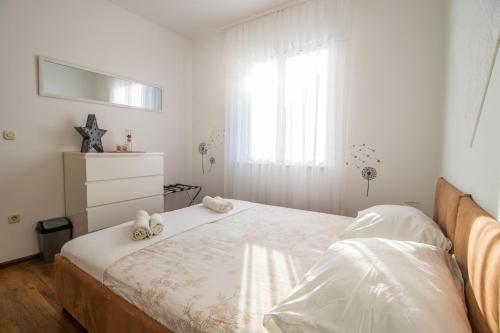 Summer Nest Apartment – Photos 3