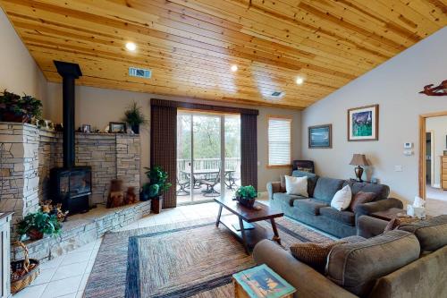 Murray Lake Retreat – Photos 4