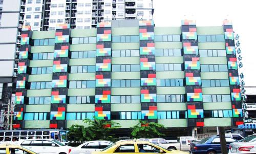 Grand Tower Inn Sathorn Hotel Bangkok Updated 21 Prices Grand Tower Inn Sathorn Hotel Bangkok Updated 21 Prices