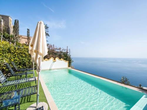 Opulent Villa in Positano with Modern Interiors, Sea Views  Pool