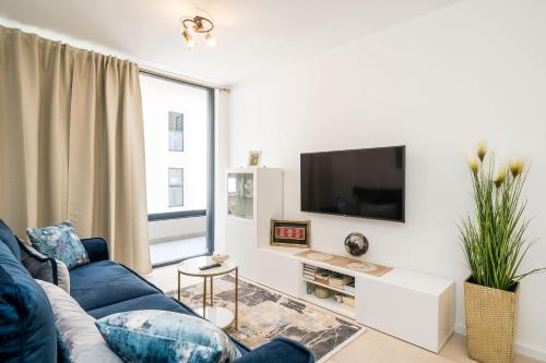 Apartment NAVA - new and spacious gem - FREE PARKING