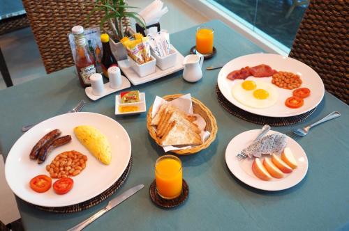 Đồ ăn tại/gần resort